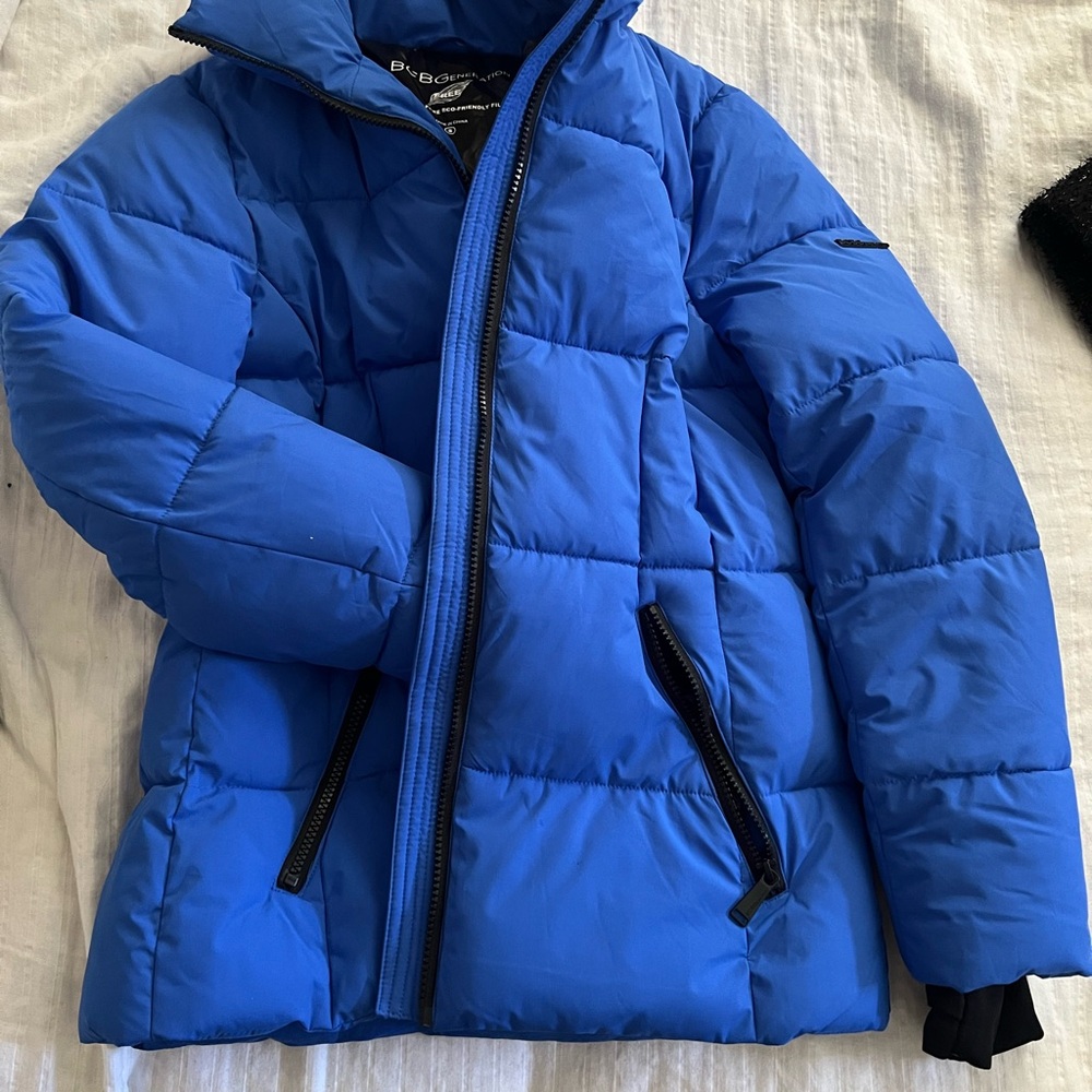 COPY - NWT Women's Hooded Thumbhole-Cuff Puffer Coat